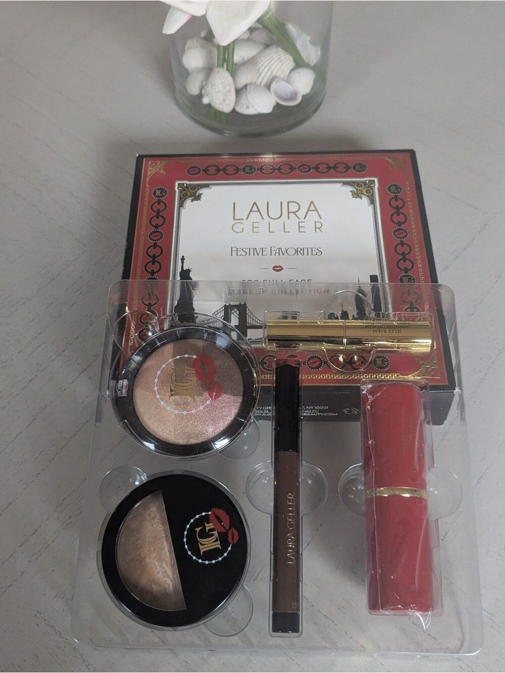 New Laura Geller Festive Favorites 5pc Full Face Makeup Collection Shade- Light